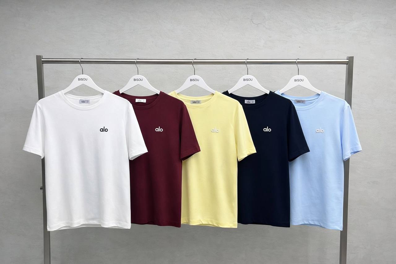 ALO T-shirt