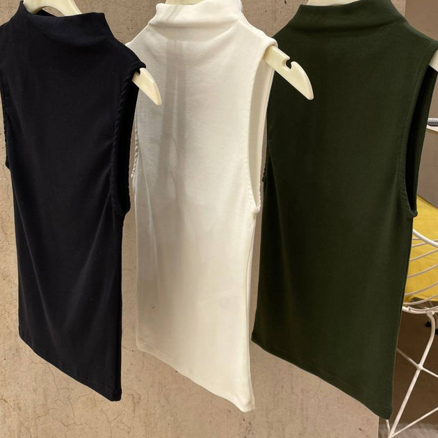 Sleeveless high neck top