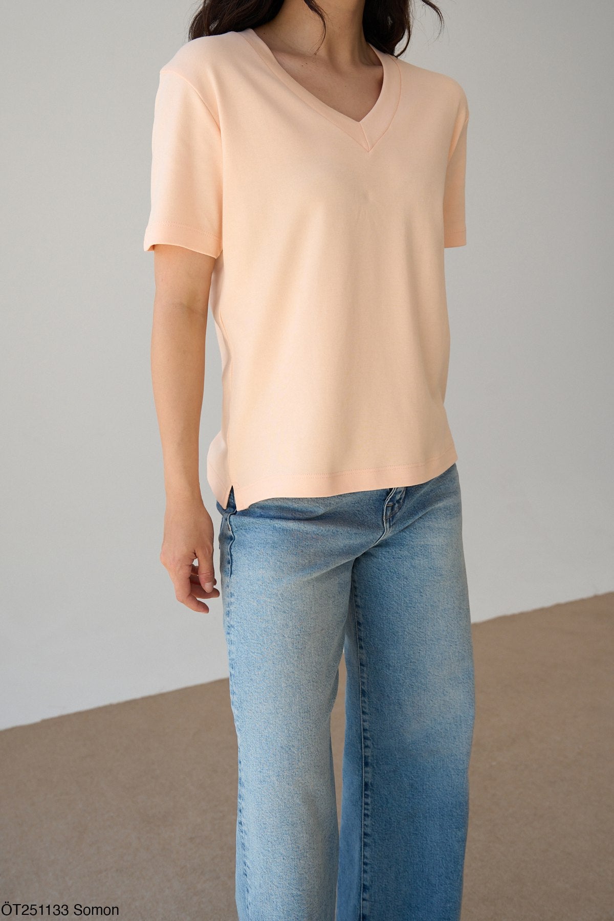 V neck COS