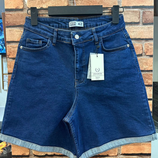 Plus Size Short