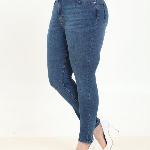 Plus Size SKINNY Jeans