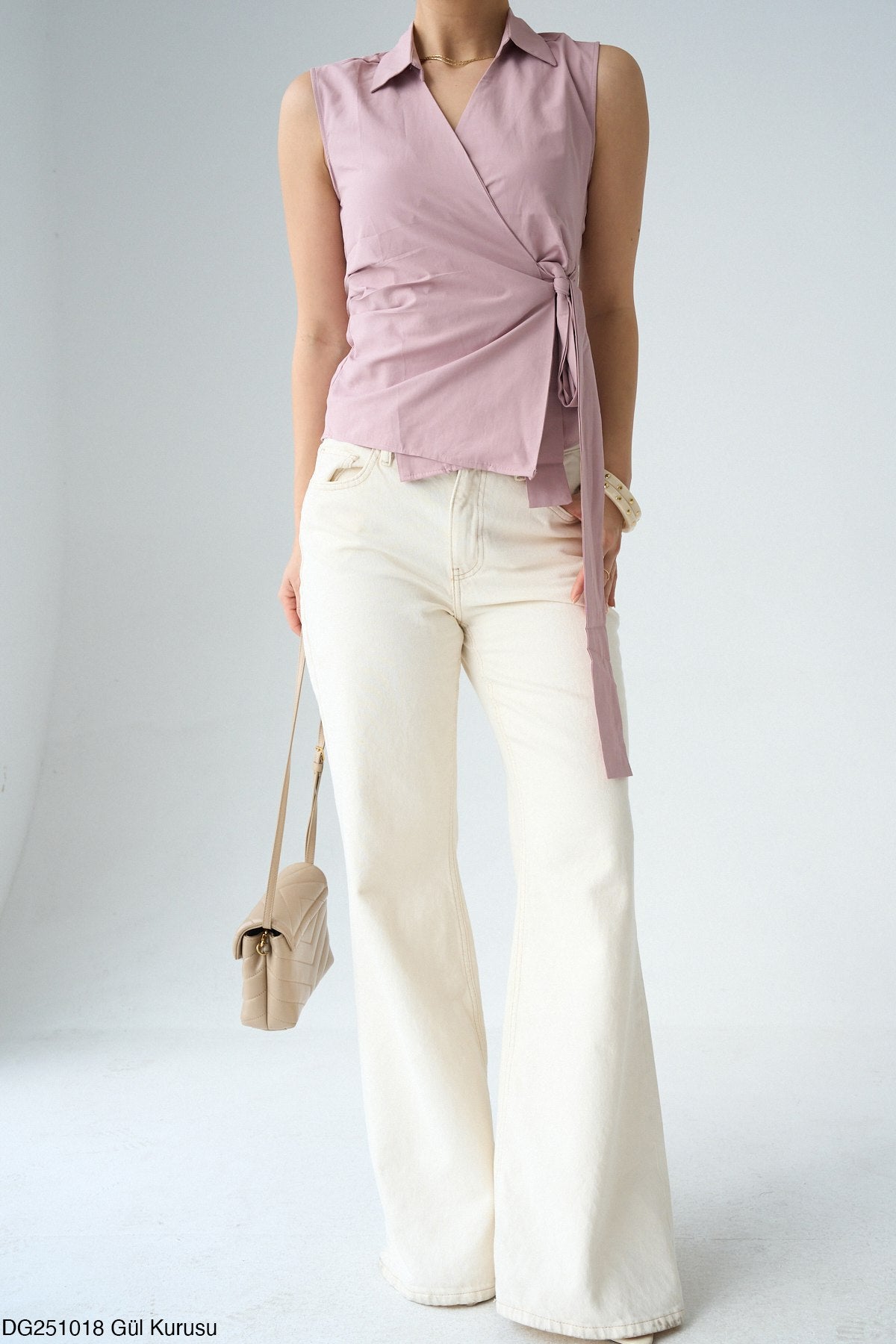 Sleeveless Shirt