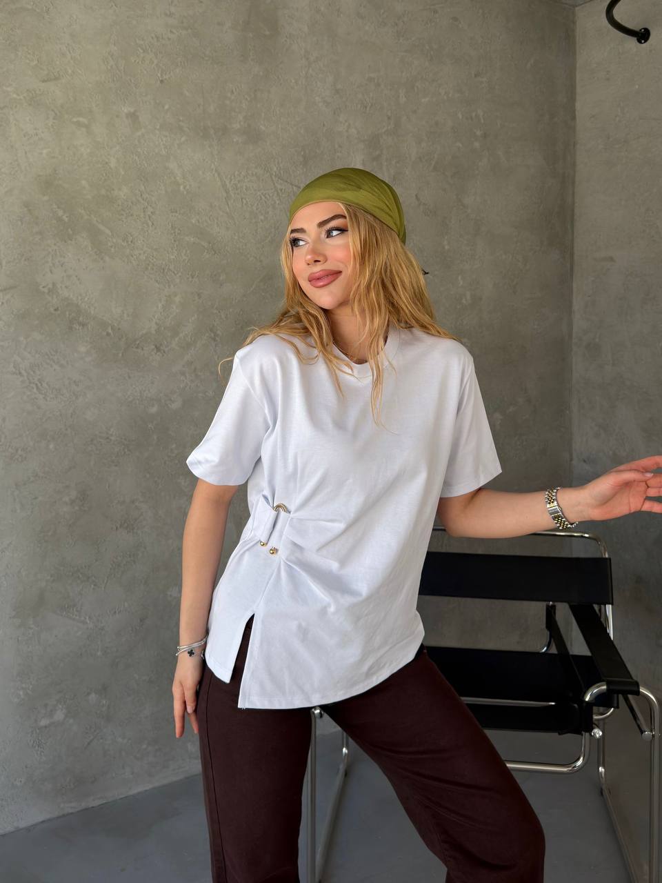 Round neck t-shirt with design