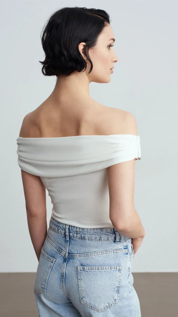 DILVIN Top
